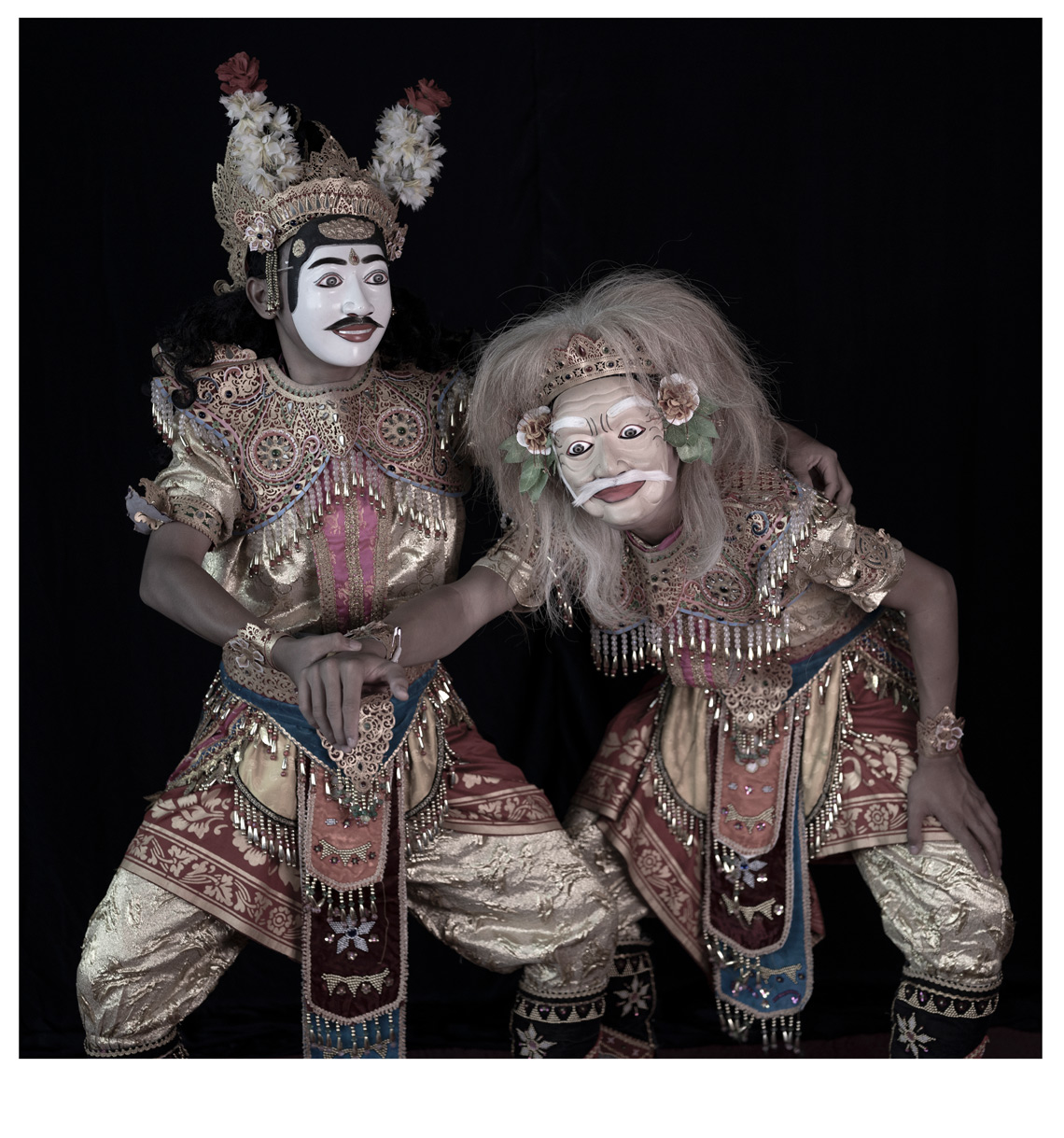 Portraits of the Balinese dance group - MEP01414